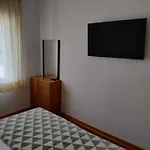 Apartments Vili *