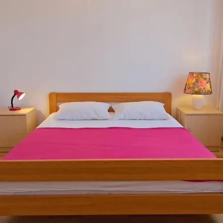 Apartments Vili Apartmán