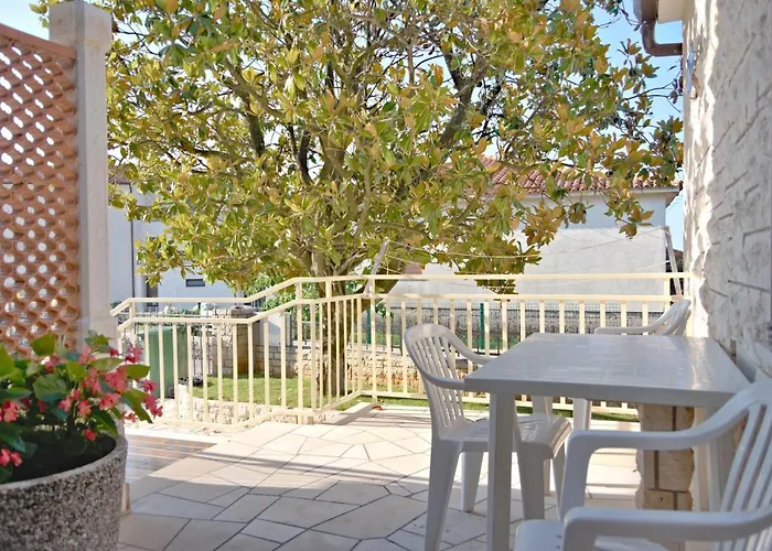 Apartments Vili