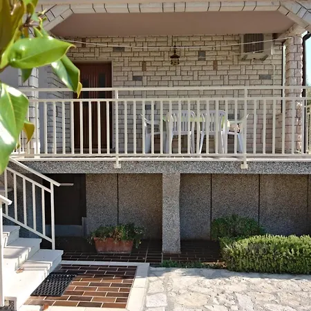 Apartments Vili Daire